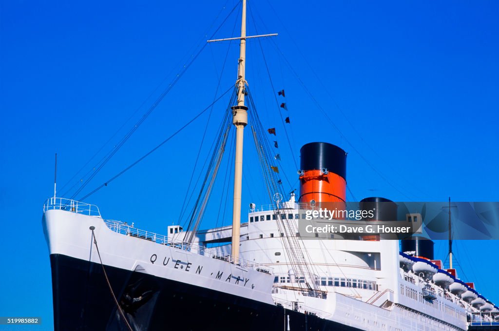 The Queen Mary Steamliner is a Major Attraction in Long Beach