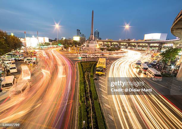 bangkok rush - 新興国 ストックフォトと画像