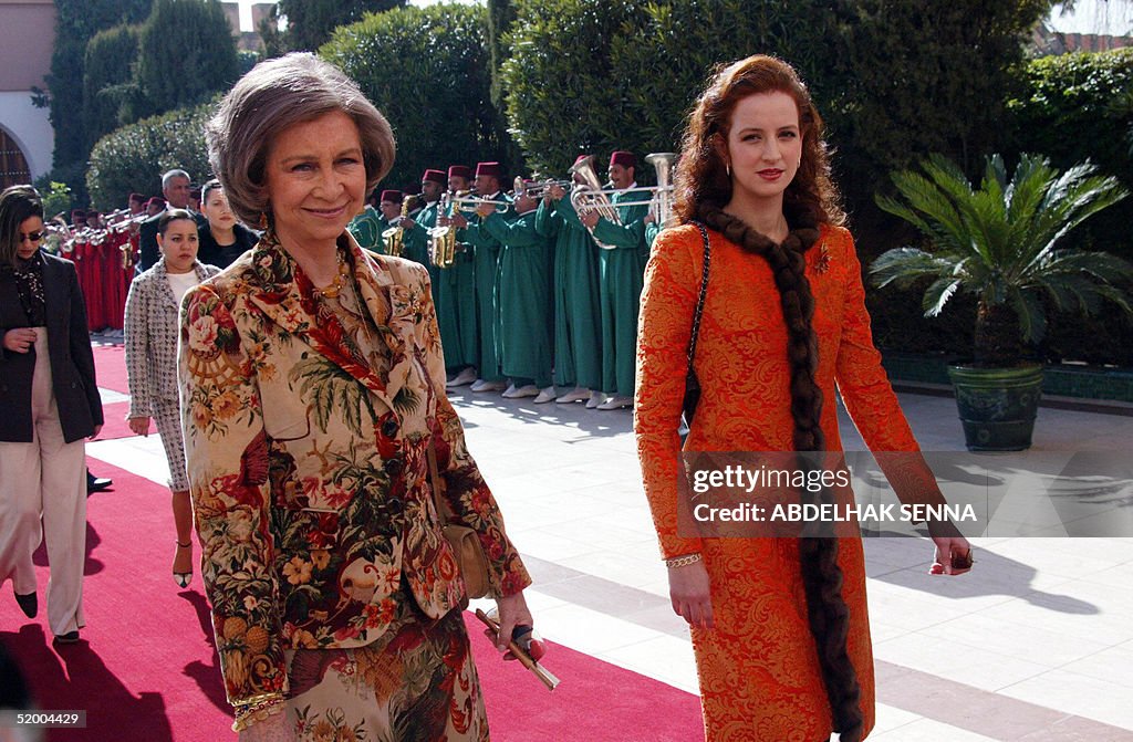Spanish Queen Sofia (L) and Moroccan Kin