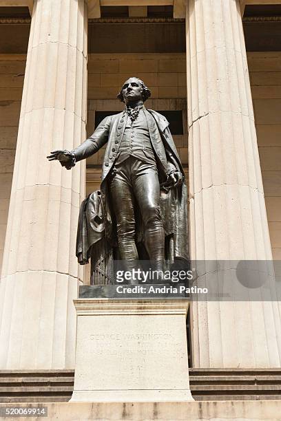 federal hall national memorial, new york - bronze statue stock pictures, royalty-free photos & images