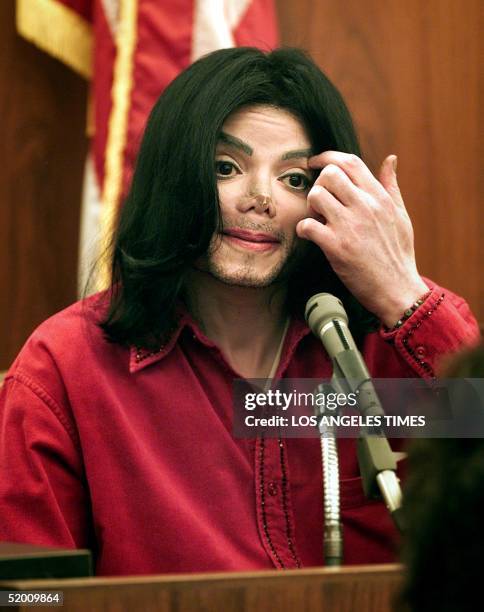 File picture of US entertainer Michael Jackson testifing in Santa Maria Superior Court, 13 November 2002 in a trial in which he is accused of...