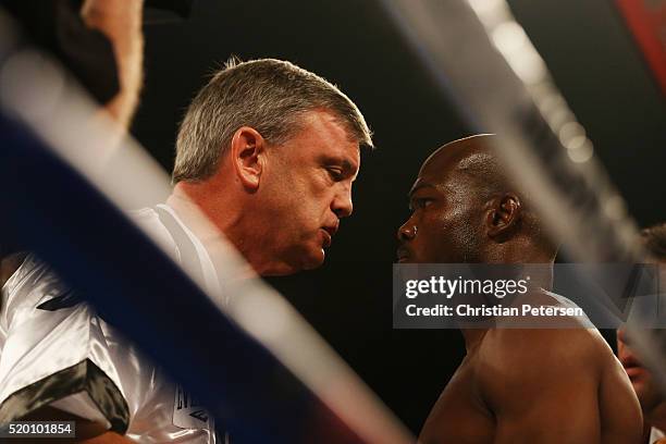Timothy Bradley Jr. Stands in his corner with trainer Teddy Atlas before facing Manny Pacquiao in their welterweight championship fight on April 9,...