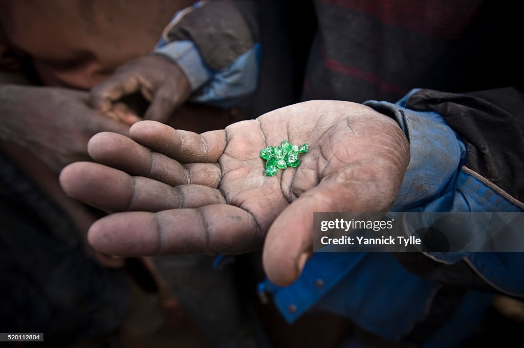 Mining for Tsavorite, Green Garnet in Tanzania