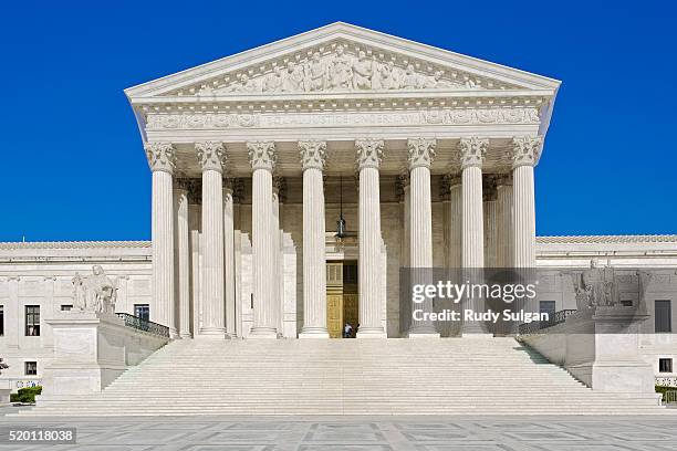 united states supreme court - us supreme court fotografías e imágenes de stock