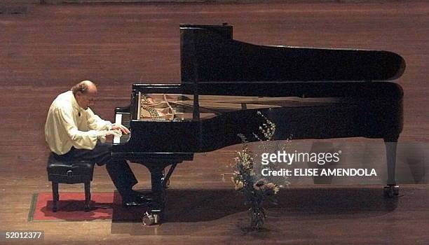 Australian pianist David Helfgott performs at Symphony Hall in Boston 04 March, during his North American concert debut. More than 2,000 people came...