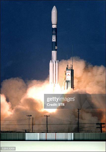 Delta-II Rocket, carrying the network`s first five satellites for Iridium telecommunications, lifts off the 4th may 1997, the launching pad at...