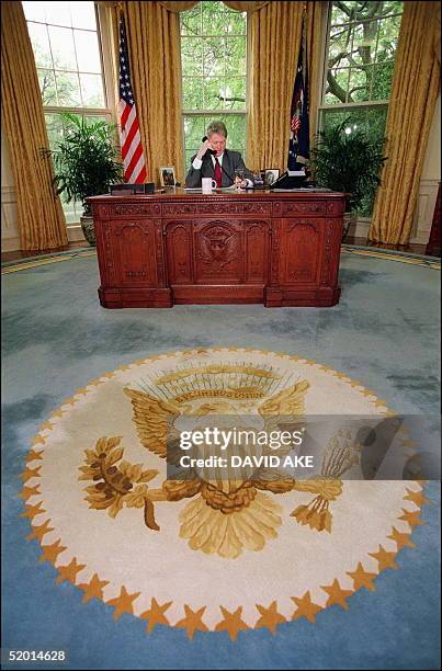 1,470 Bill Clinton Oval Office Photos and Premium High Res Pictures - Getty  Images