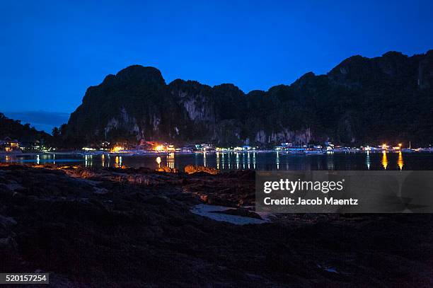 el nido town at night - palawan island stock pictures, royalty-free photos & images