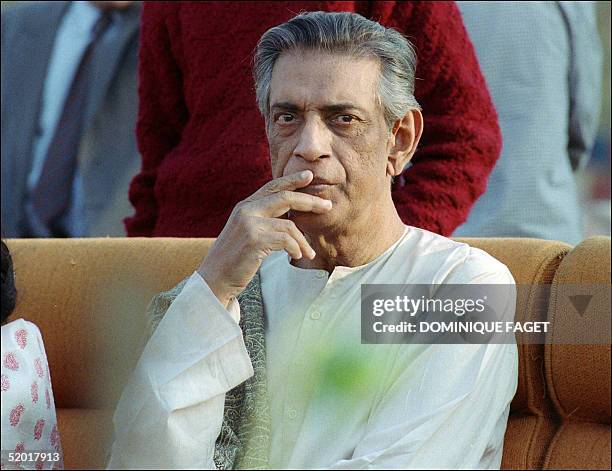 Portrait taken 02 February 1989 in Calcutta of the Indian movie director Satyajit Ray during the ceremony where he was to be made a member the Legion...
