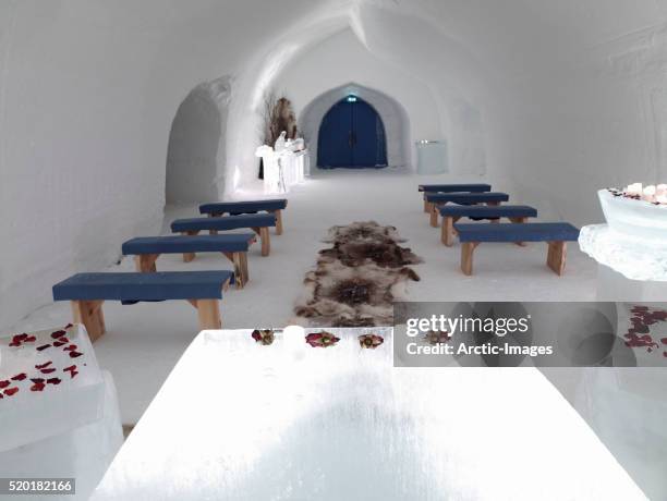 snow chapel at kakslauttanen hotel and igloo village - finland igloo stock pictures, royalty-free photos & images