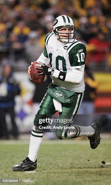 Quarterback Chad Pennington of the New York Jets drops back to pass against the Pittsburgh Steelers in an AFC divisional game at Heinz Field on...