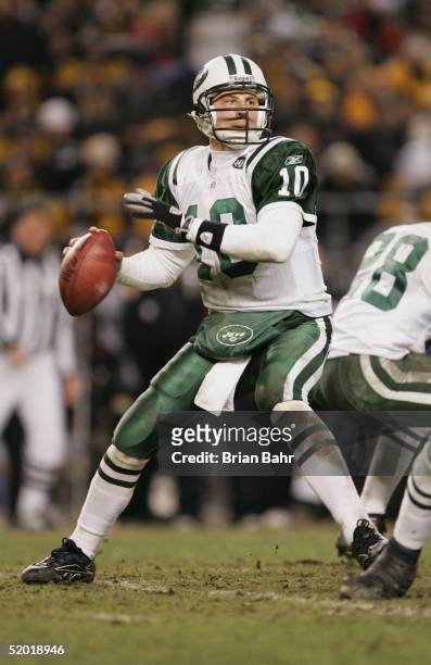 Quarterback Chad Pennington of the New York Jets throws a pass against the Pittsburgh Steelers in an AFC divisional game at Heinz Field on January...