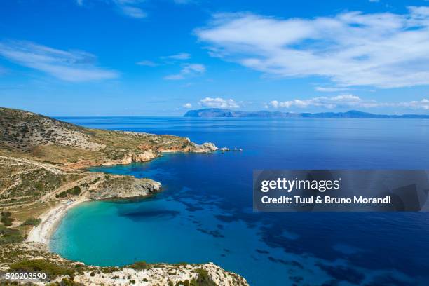 livadi bay and beach, donoussa island, cyclades islands, greece - aegean sea stock pictures, royalty-free photos & images