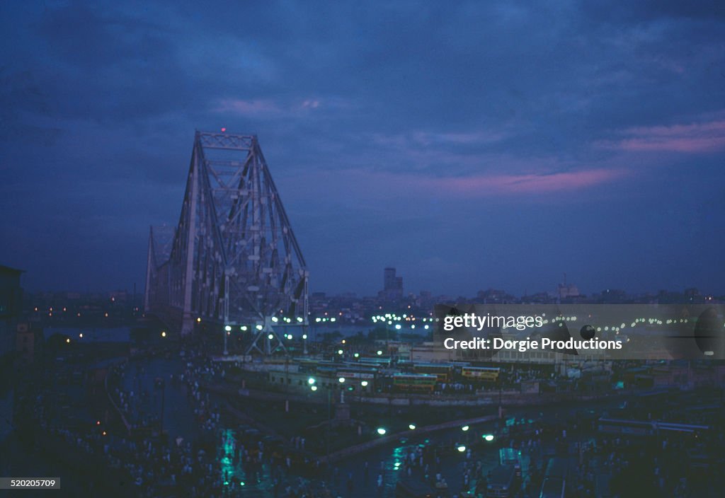 Howarah Bridge at dusk