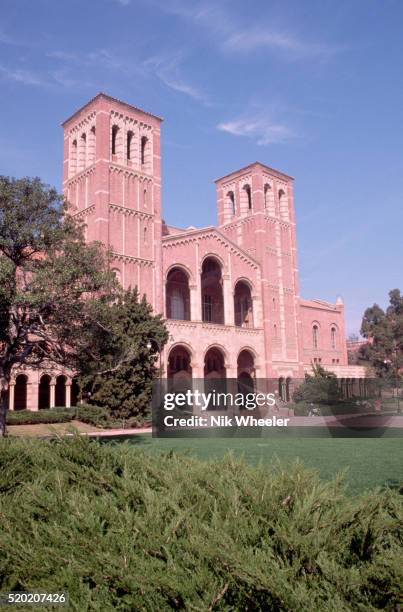 Ucla Rmw 652 Ucla Building Stock Photos, High-Res Pictures, and Images - Getty ...