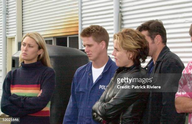9 MAY 2000 - ALISON CRATCHLEY, DIARMID HEIDENREICH AND DEE SMART - THE MAIN CAST OF "WATER RATS" ON GOAT ISLAND CONCERNED ABOUT THE CHANGES TO THE...