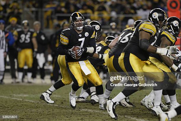 Quarterback Ben Roethlisberger of the Pittsburgh Steelers looks to pass against the New York Jets during the AFC playoff game at Heinz Field on...