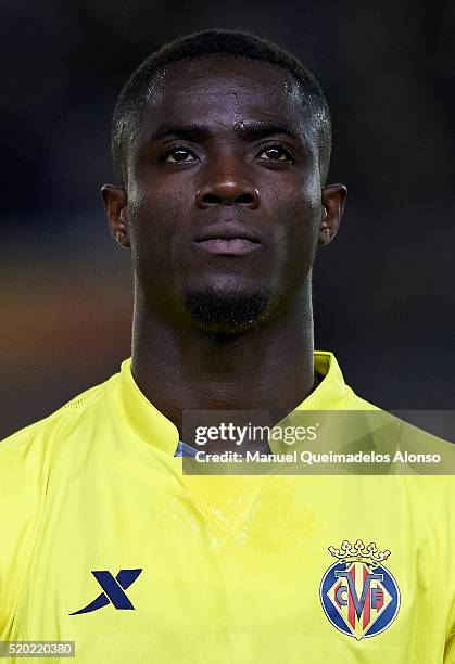 Eric Bertrand Bailly of Villarreal looks on prior to the UEFA Europa League Quarter Final first leg match between Villarreal CF and Sparta Prague at...