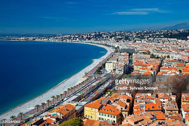 france, beach and promenade des anglais in nice - nice promenade des anglais photos et images de collection