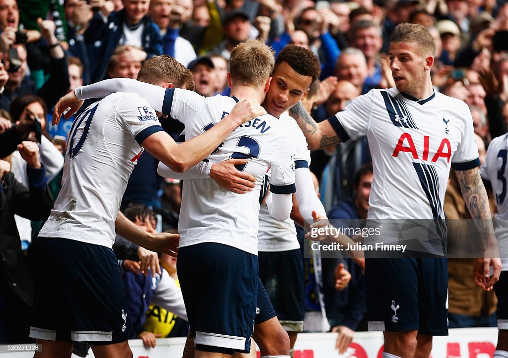 Tottenham Hotspur v Manchester United - Premier League