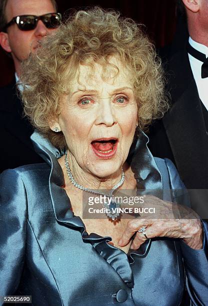 Actress Gloria Stuart arrives for the 70th Annual Academy Awards in Los Angeles 23 March. Stuart is nominated for Best Supporting Actress for her...