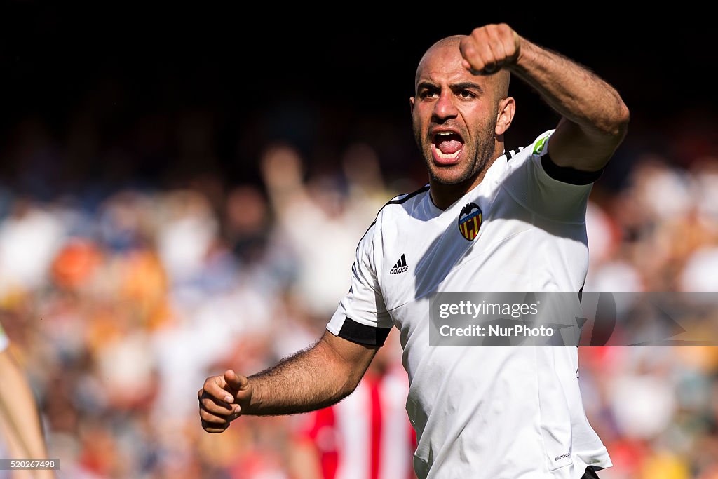 Valencia cf v Sevilla FC - La Liga