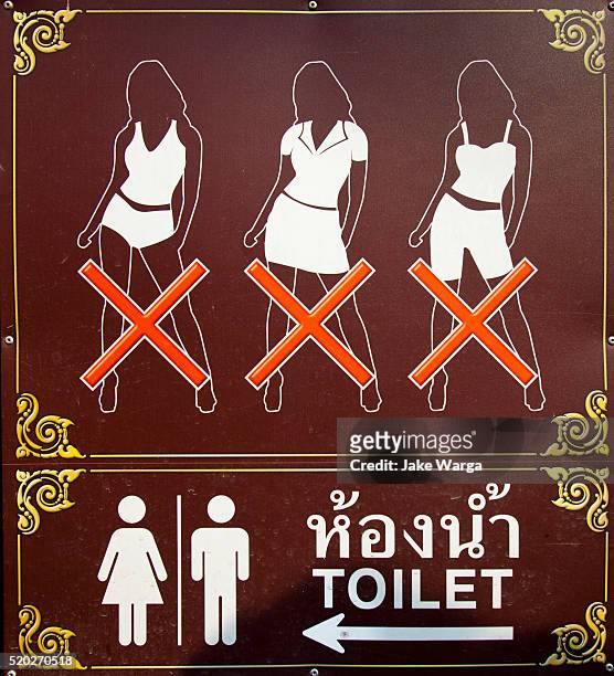 women's dress code, wat arun, monument of the resurrected thai capital, bangkok, thailand - dress code stock pictures, royalty-free photos & images