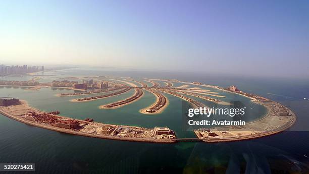 the palm - dubai - dubai palm stock pictures, royalty-free photos & images