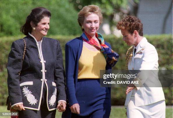 Lea Rabin Leah Rabin , wife of Israeli Prime Minister Yitzhak Rabin, and U.S ...