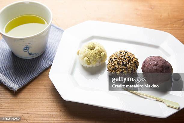 ohagi - japanese tea cup stock pictures, royalty-free photos & images