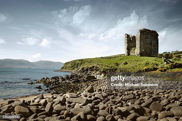 minard castle and rocky beach county kerry ireland - beach stock pictures, royalty-free photos & images