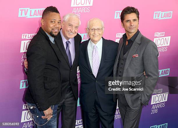 Actors Cuba Gooding Jr. Garry Marshall, Norman Lear, and John Stamos attend 2016 TV Land Icon Awards at The Barker Hanger on April 10, 2016 in Santa...