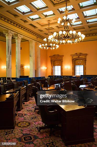 state legislative chambers in the ohio state capitol - ohio statehouse - fotografias e filmes do acervo