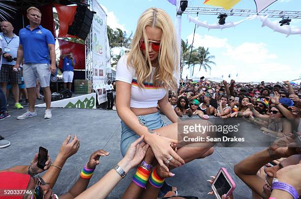 Australian rapper Iggy Azalea attends a beach party as part of the 8th annual Miami Beach Gay Pride festival on April 10, 2016 in Miami, USA