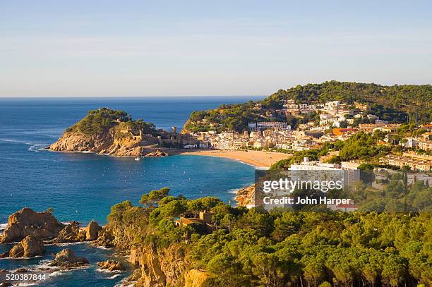 tossa de mar on the costa brava in spain - tossa de mar imagens e fotografias de stock