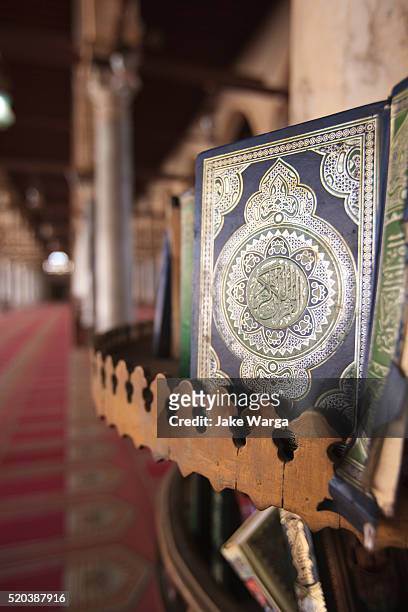 quran, qur'an , inside mosque, cairo, egypt - jake warga stock pictures, royalty-free photos & images