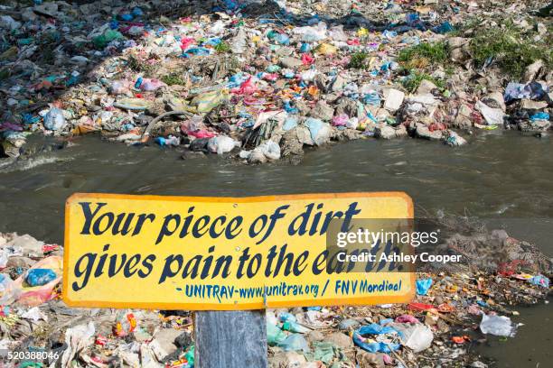 the bagmati river running through kathmandu in nepal - bhagmati river stock pictures, royalty-free photos & images