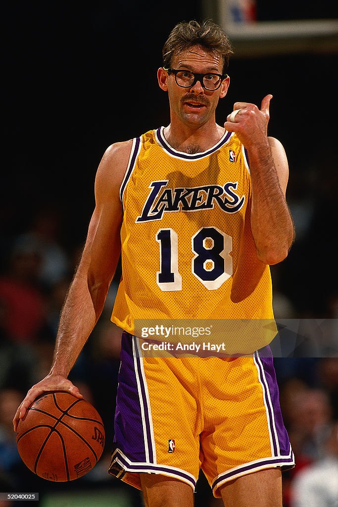Jordan Rambis Kurt Rambis of the Los Angeles Lakers calls a play during an NBA game ...