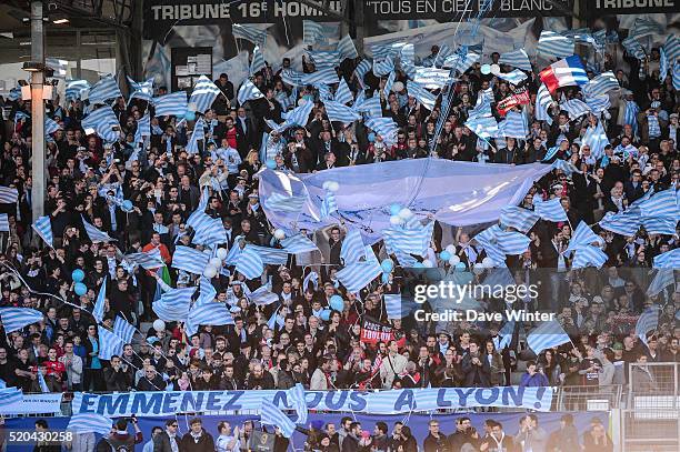 Racing 92 fans during the European Rugby Champions Cup Quarter Final between Racing 92 v RC Toulon at Stade Yves Du Manoir on April 10, 2016 in...