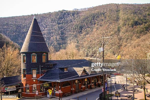 jim thorpe, pa - jim thorpe pennsylvania stock pictures, royalty-free photos & images