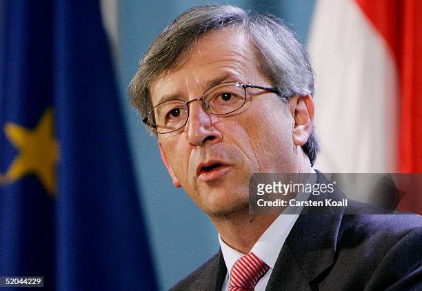 Luxembourg Prime Minister Jean-Claude Juncker speaks at a press conference with German Chancellor Gerhard Schroeder at the Chancellery on January 21,...