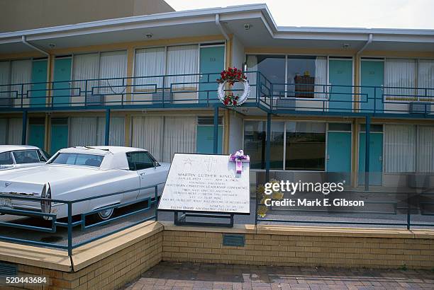 plaque at national civil rights museum - lorraine motel stock pictures, royalty-free photos & images
