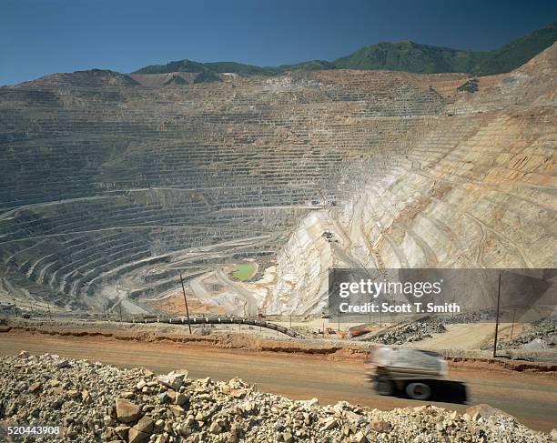 kennecott copper mine - bingham canyon mine stock pictures, royalty-free photos & images