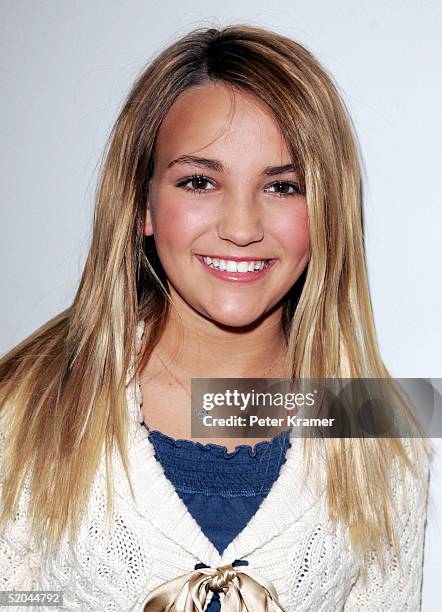 Actor Jamie Lynn Spears poses behind the scenes of MTV's Total Request Live on January 21, 2005 in New York City.