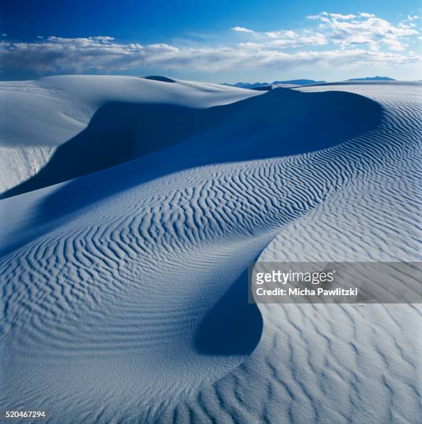 sand dune - white sands national monument stock pictures, royalty-free photos & images