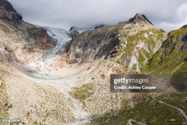 the rapidly receding glacier de pre de bar in the mont blanc range, italy. - glacial motion stock pictures, royalty-free photos & images