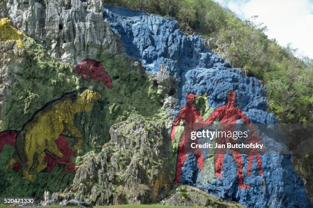 detail of figures in mural de la prehistoria by leovigildo gonzalez - prehistoria stock pictures, royalty-free photos & images