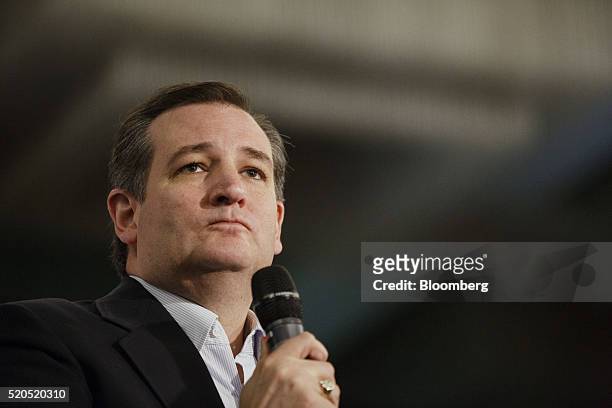 Senator Ted Cruz, a Republican from Texas and 2016 presidential candidate, pauses while speaking during a campaign event in Irvine, California, U.S.,...