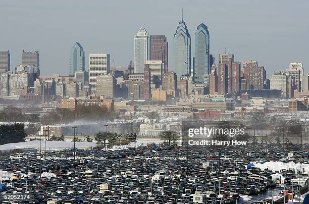 atlanta falcons v philadelphia eagles - philadelphia winter stock pictures, royalty-free photos & images