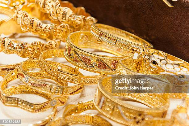 gold souk, dubai - joia imagens e fotografias de stock